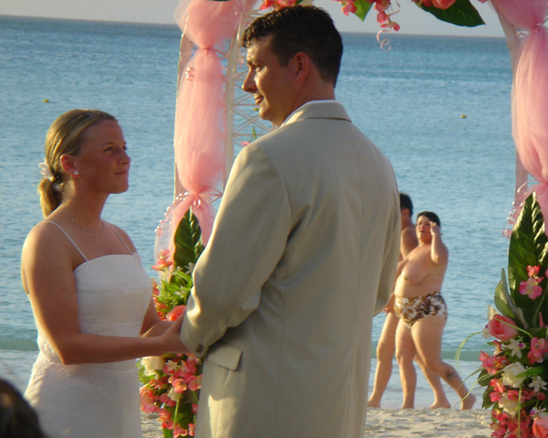 Romantic wedding at the beach